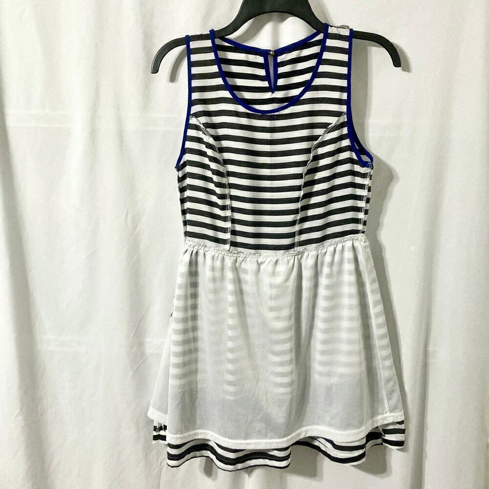 A'gaci Women's M Sleeveless Striped Dress - Picture 12 of 12